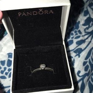Heart pandora ring